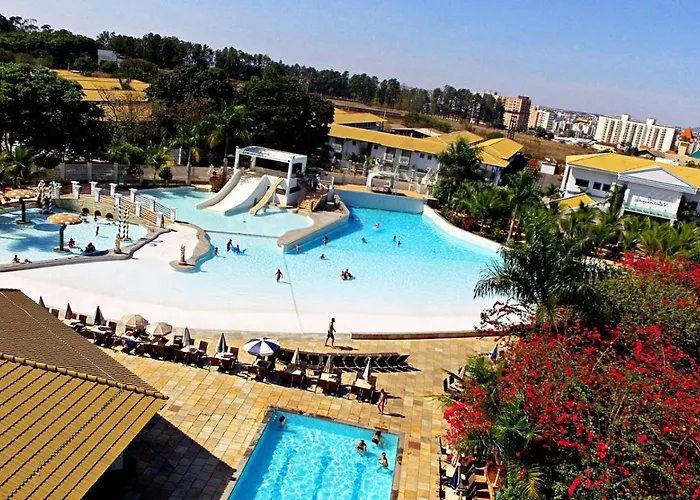 Apart Hotel Lacqua Di Roma Caldas Novas